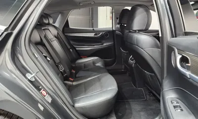 Hyundai Grandeur 2018, 100401 км, за 8595.43 USD - фото 11