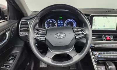 Hyundai Grandeur 2018, 100401 км, за 8595.43 USD - фото 14