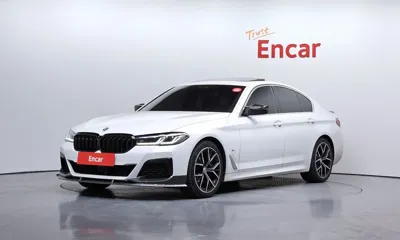 BMW 5-Series · 2023 год