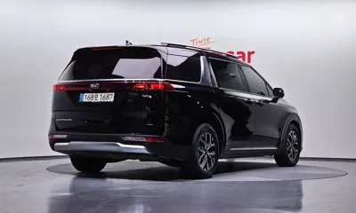 Kia Canival 2021, 82631 км, за 17152.3 USD