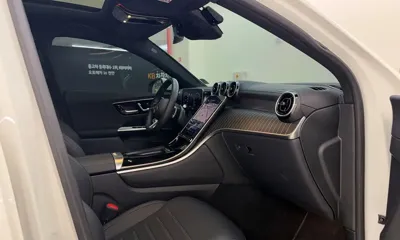 Mercedes-Benz GLC-Class 2024, 24555 км, за 47535.31 USD - фото 17
