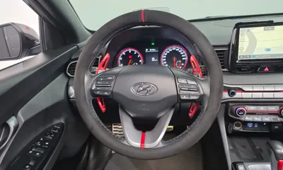 Hyundai Veloster 2018, 68566 км, за 8467.9 USD - фото 14