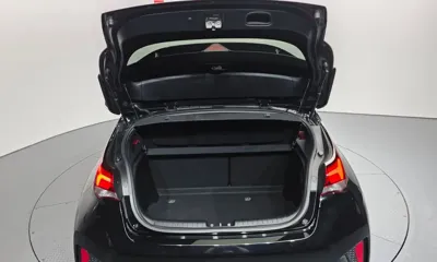 Hyundai Veloster 2018, 68566 км, за 8467.9 USD - фото 20