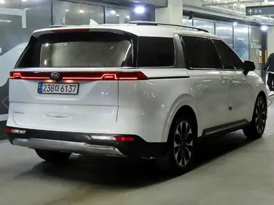 Kia Canival 2021, 127763 км, за 16742.68 USD