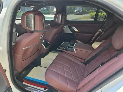 BMW 7-Series 2024, 32050 км, за 67854.8 USD - фото 14