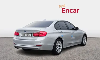 BMW 3-Series 2017, 129677 км, за 8403.91 USD
