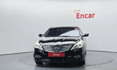 Hyundai Grandeur 2011, 112161 км, за 3733.07 USD
