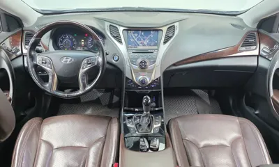 Hyundai Grandeur 2011, 112161 км, за 3733.07 USD - фото 7