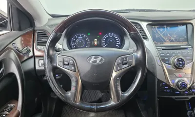Hyundai Grandeur 2011, 112161 км, за 3733.07 USD - фото 13