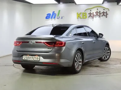 Renault-KoreaSamsung SM6 2016, 73474 км, за 2620.86 USD