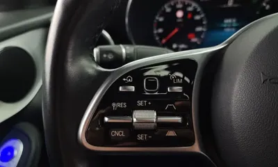 Mercedes-Benz GLC-Class 2021, 70515 км, за 24937.64 USD - фото 16