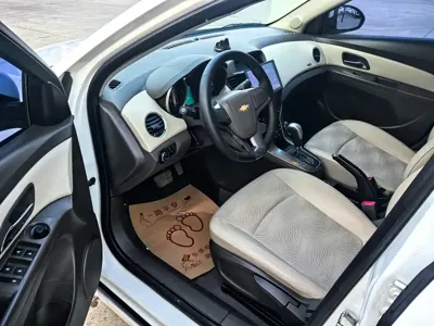 Chevrolet Cruze 2016, 110000 км, за 3207.71 USD