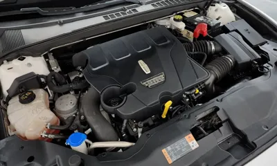 Lincoln Continental 2018, 66420 км, за 15570.04 USD - фото 6
