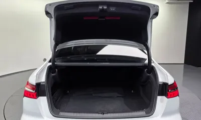 Audi A6 2021, 115766 км, за 16576.73 USD - фото 20