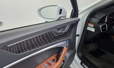 Audi A6 2021, 115766 км, за 16576.73 USD - фото 27