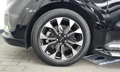 Kia Canival 2023, 83112 км, за 24679.29 USD