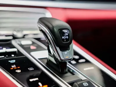 Porsche Panamera 2017, 75000 км, за 67391.28 USD - фото 13