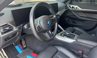 BMW i4 2024, 43843 км, за 32164.89 USD - фото 10