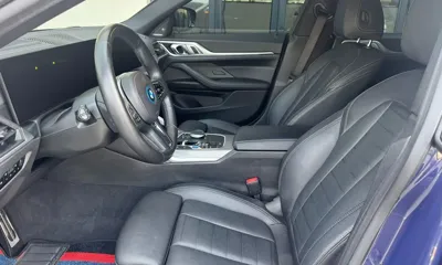 BMW i4 2024, 43843 км, за 32164.89 USD - фото 15