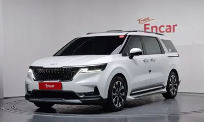 Kia Canival · 2021 год