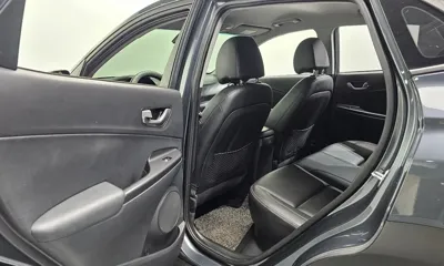 Hyundai Kona 2020, 114014 км, за 8919.72 USD - фото 18