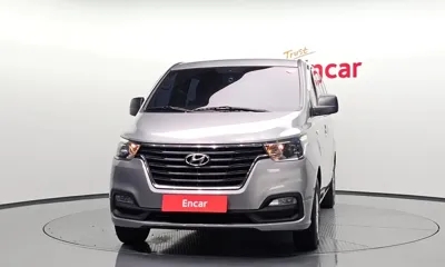 Hyundai Starex 2019, 222107 км, за 5856.68 USD