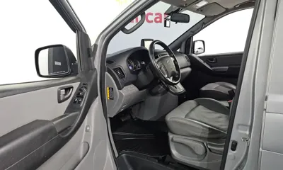 Hyundai Starex 2019, 222107 км, за 5856.68 USD - фото 10