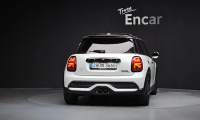 MINI Cooper 2024, 11410 км, за 21399.5 USD