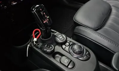 MINI Cooper 2024, 11410 км, за 21399.5 USD - фото 9