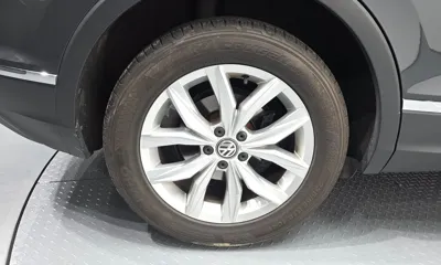 Volkswagen Tiguan 2018, 70445 км, за 11324.67 USD
