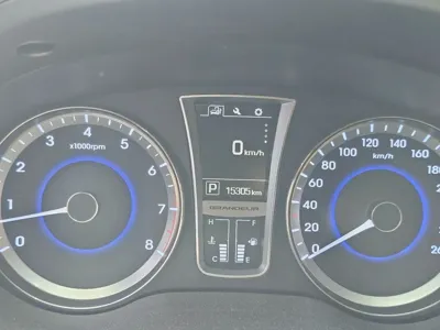 Hyundai Grandeur 2016, 15350 км, за 8205.33 USD - фото 11