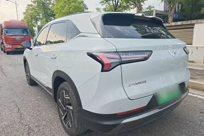 Wuling Xingguang S 2024, 9900 км, за 13451 USD