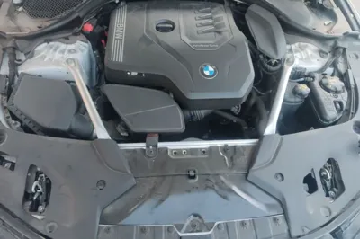 BMW 5 Series 2022, 39300 км, за 37574 USD - фото 21