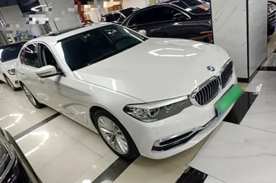BMW 5 Series 2019, 82200 км, за 25883 USD