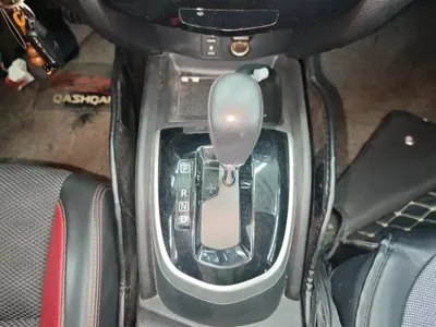 Nissan Qashqai 2018, 72600 км, за 7013.53 USD - фото 16