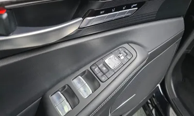 Genesis G90 2019, 121347 км, за 18006.88 USD - фото 12