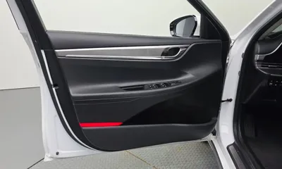 Hyundai Grandeur 2021, 144714 км, за 11766.27 USD - фото 24