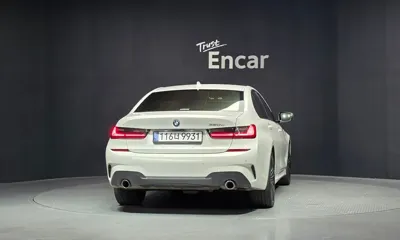 BMW 3-Series 2022, 77183 км, за 18102.49 USD