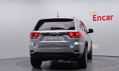 Jeep Cherokee 2011, 45074 км, за 5846.03 USD