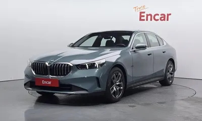 BMW 5-Series · 2025 год