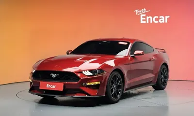 Ford Mustang · 2022 год