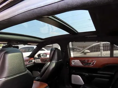 Lincoln Continental 2017, 159334 км, за 6892.48 USD - фото 17