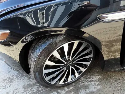 Lincoln Continental 2017, 159334 км, за 6892.48 USD - фото 20