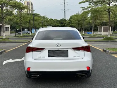 Lexus IS 2018, 90000 км, за 17480.53 USD - фото 6