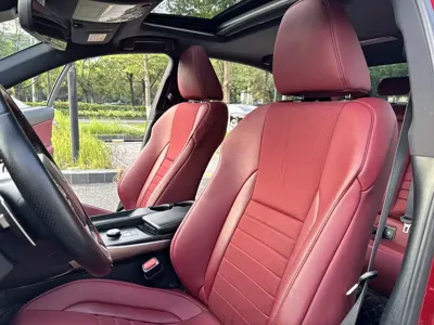 Lexus IS 2018, 90000 км, за 17480.53 USD - фото 10