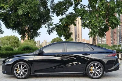 GAC Trumpchi EMPOW 2021, 39700 км, за 10304 USD