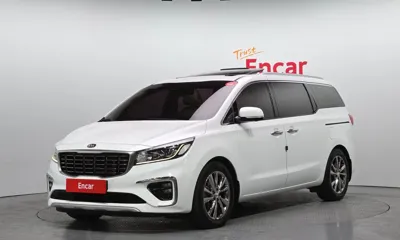 Kia Canival · 2019 год
