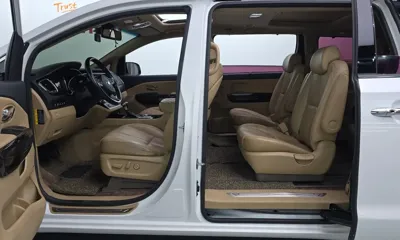 Kia Canival 2019, 171070 км, за 9250.08 USD - фото 10
