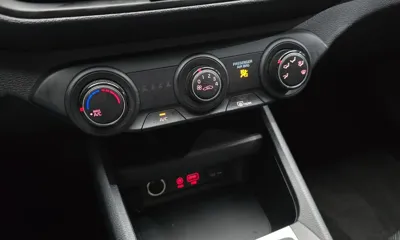 Kia K3 2020, 88722 км, за 6562 USD - фото 18