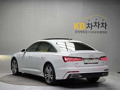 Audi A6 2022, 27885 км, за 25437.72 USD - фото 6